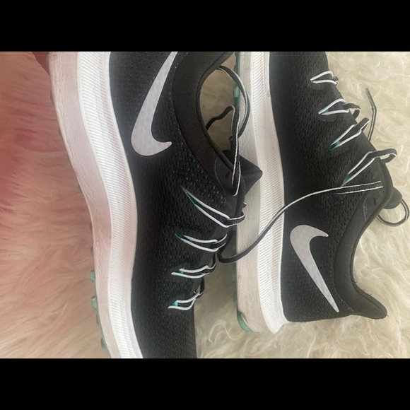 Nike Running Sneakers - Picture 2 of 7